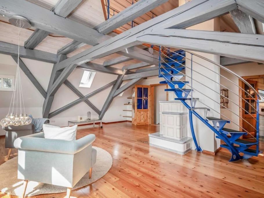Maisonette-Appartment In Historischem Ambiente Ипхофен Экстерьер фото